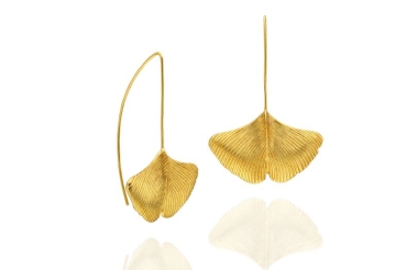 Earring made from brass, goldplated