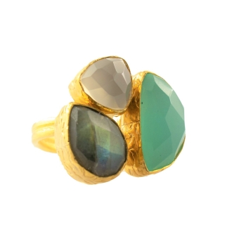 Ring made from brass, goldplated, with labradorite, white small chalcedony and aquachalcedony