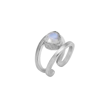 Ring made from 925 silver, moonstone