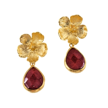 Earring made from brass, goldplated with red Jade