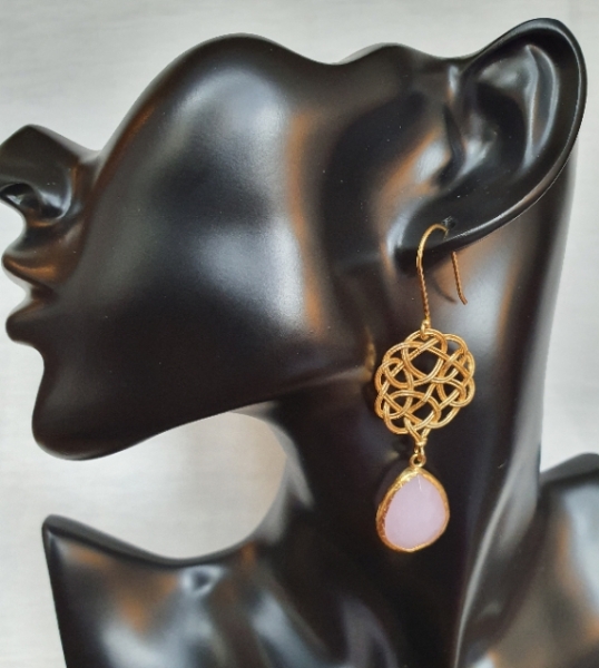 Elegant earring, brass goldplated, Rosequartz