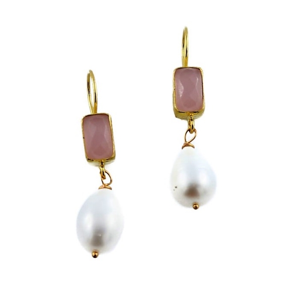 Fashionable earring made from brass, goldplated with Rosequartz and baroque pearl