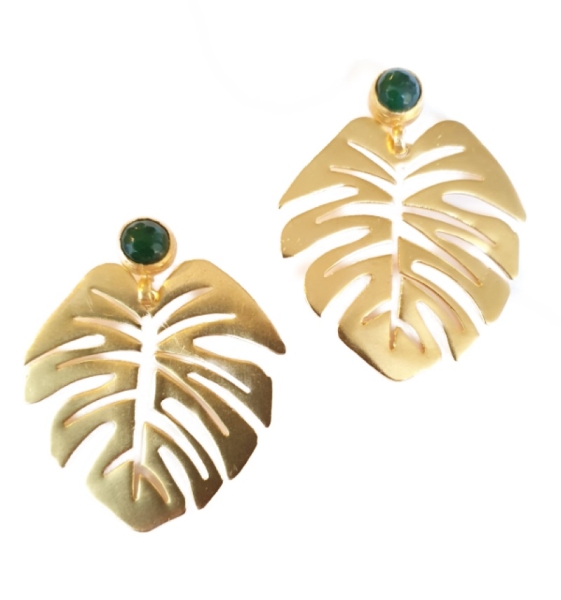 Earring made from brass, goldplated with green Jade