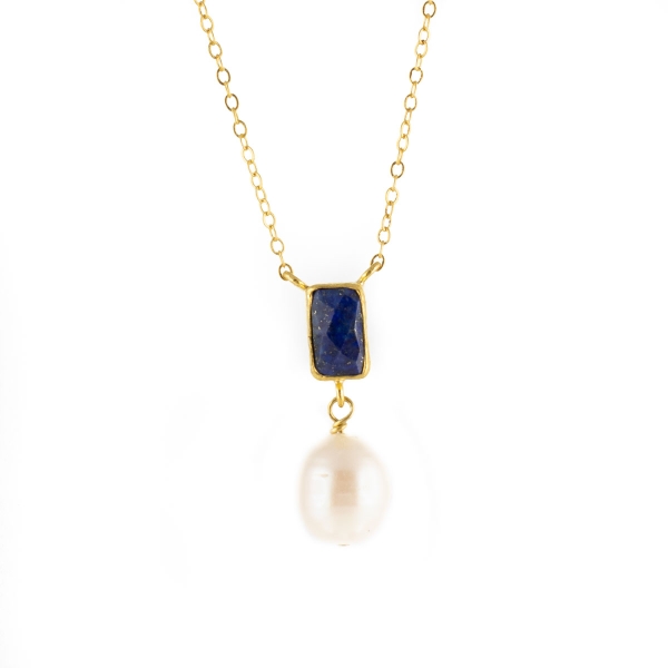 Fashionable necklace made from brass, goldplated with Lapislazuli and baroque pearl