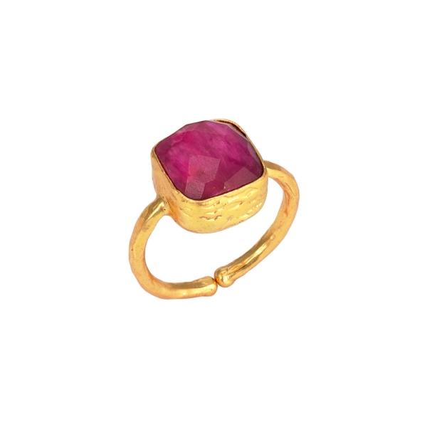 Ring made from brass, goldplated, Ruby